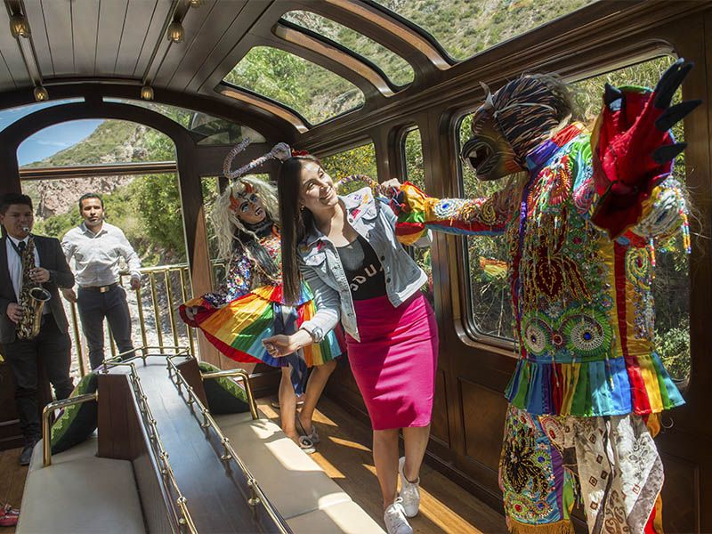 Cusco y Machu Picchu en Tren 5 Días y 4 Noches